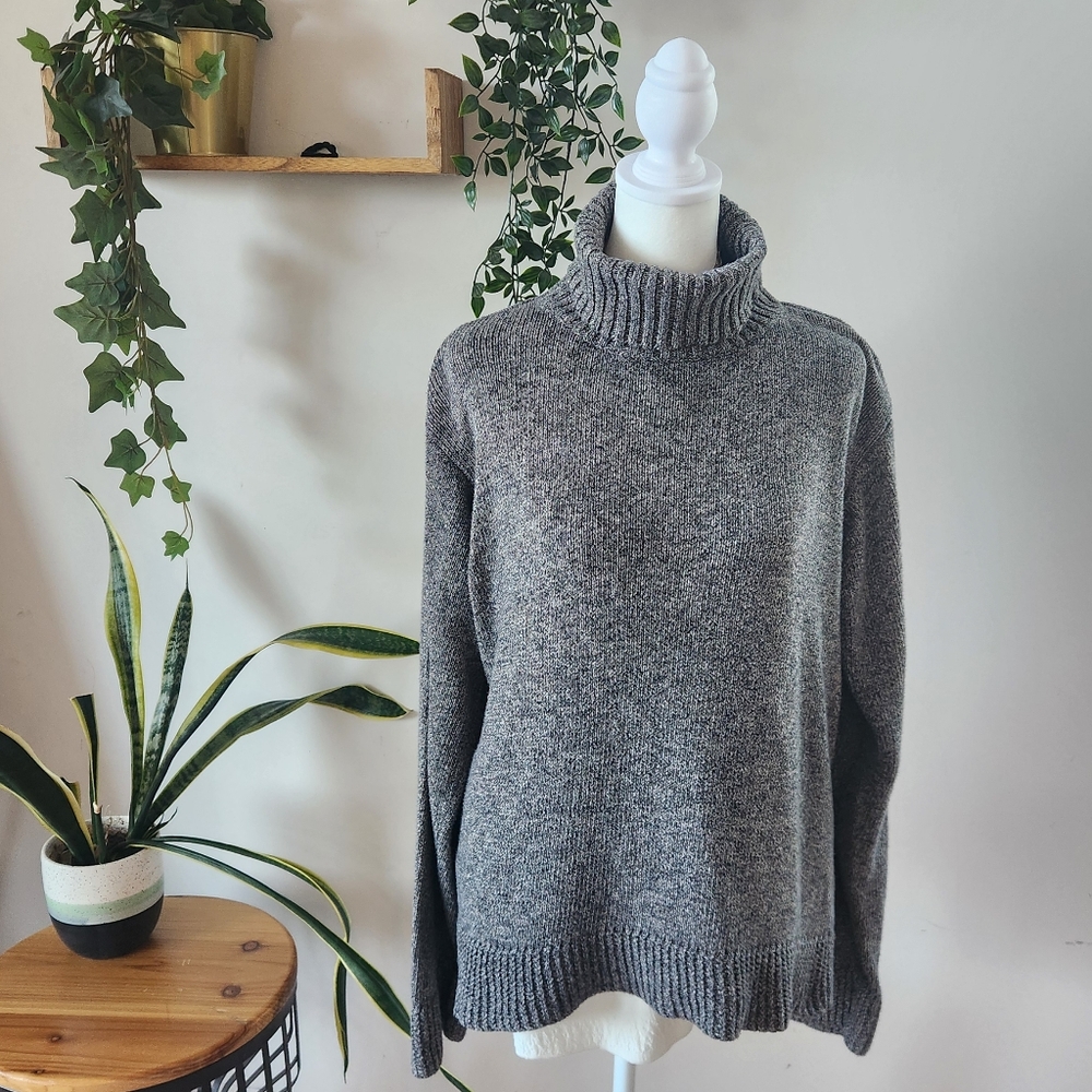 Elegant Charcoal Turtleneck Sweater